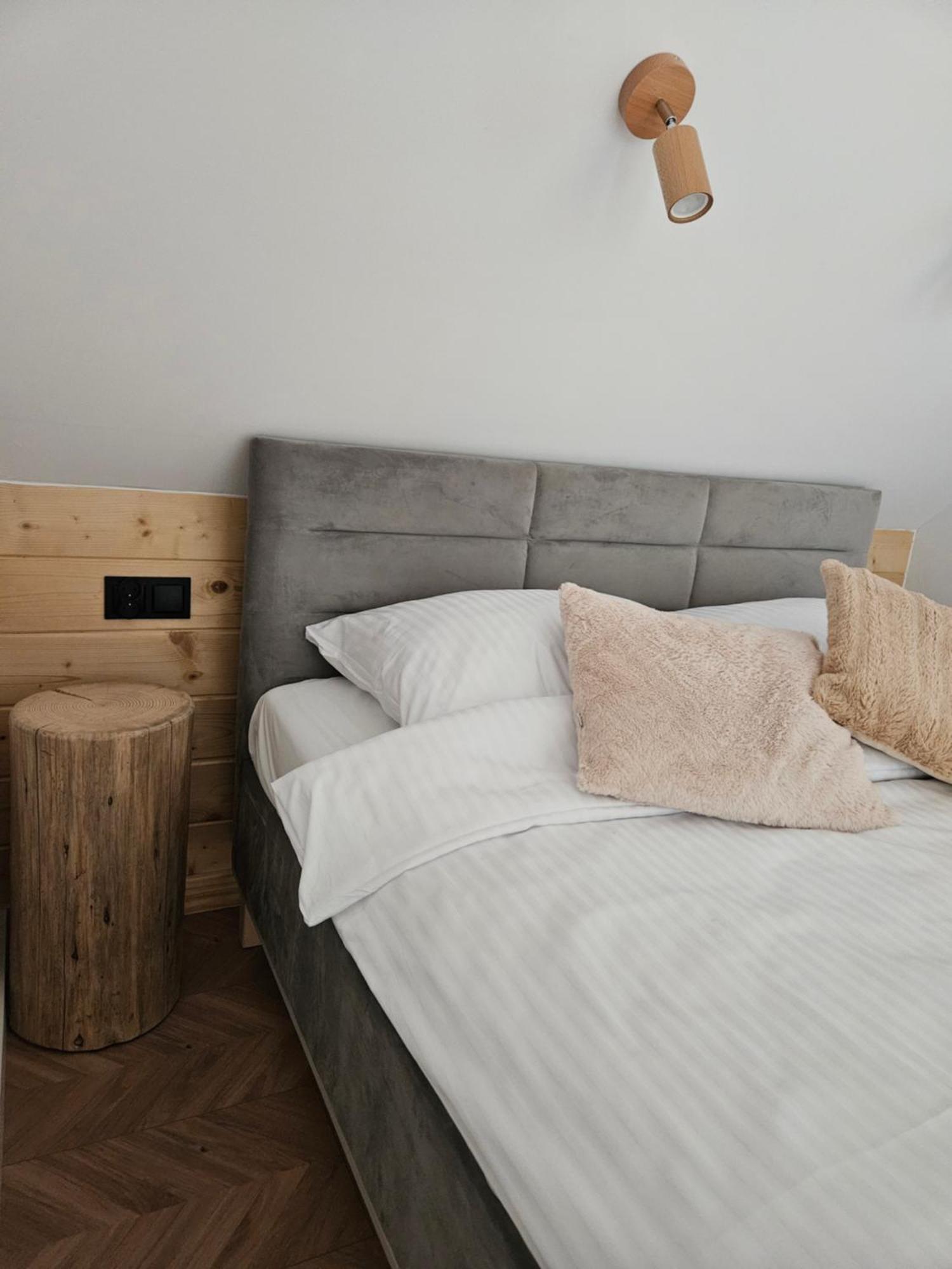 Okno Na Gory Apartment Klikuszowa Bagian luar foto